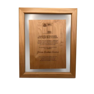 (GM-03) Galvano Cristal Y Madera Mediano