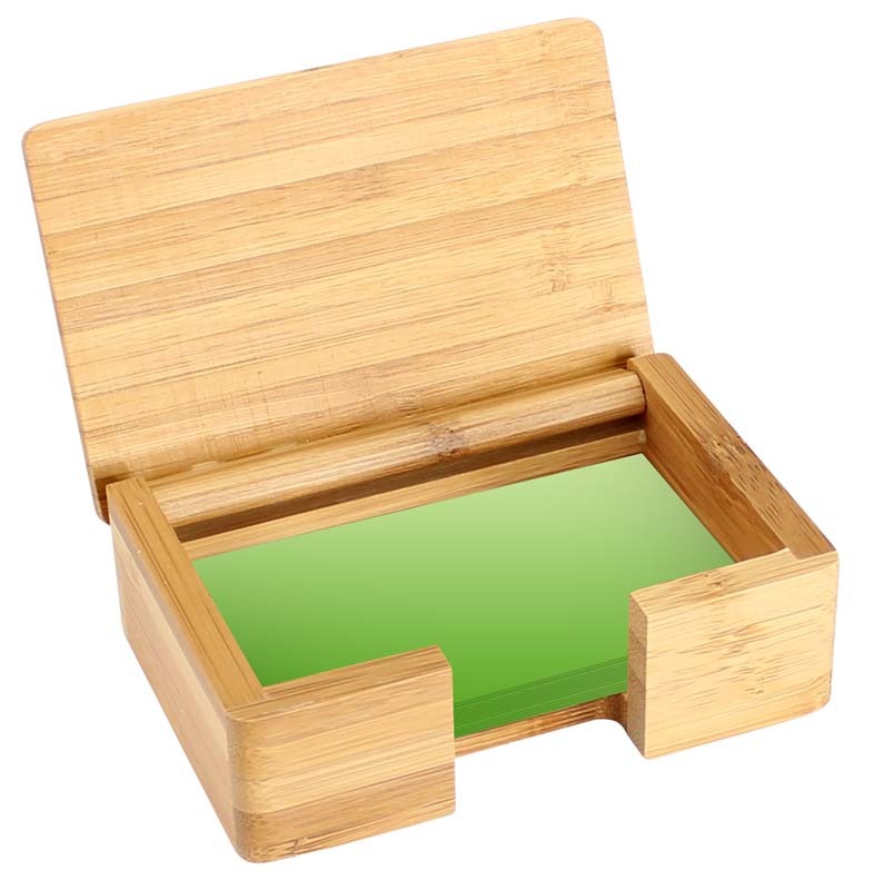 Presentación elegante de un regalo corporativo para clientes VIP