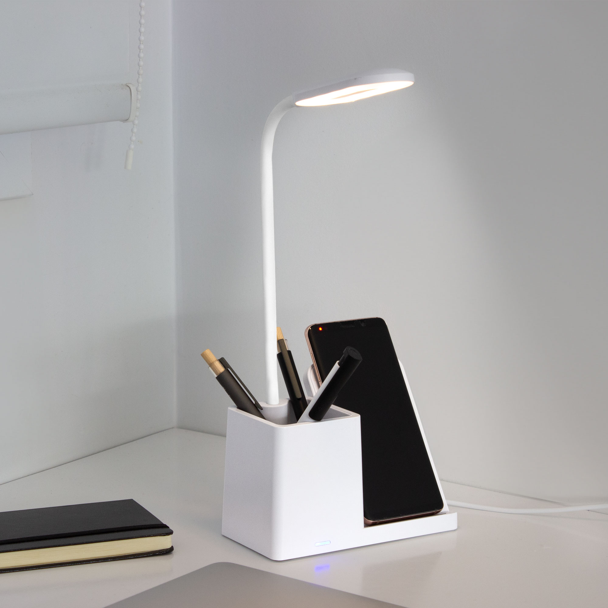 Organizador Con Led Y Cargador
